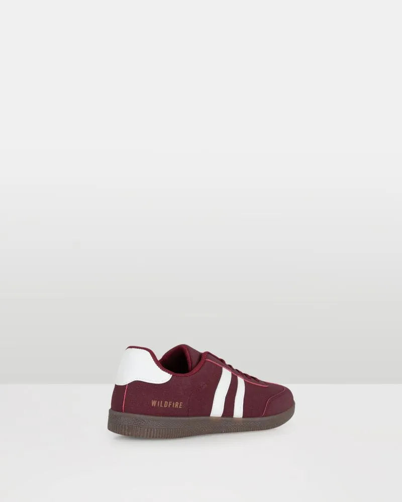Caper Sneaker