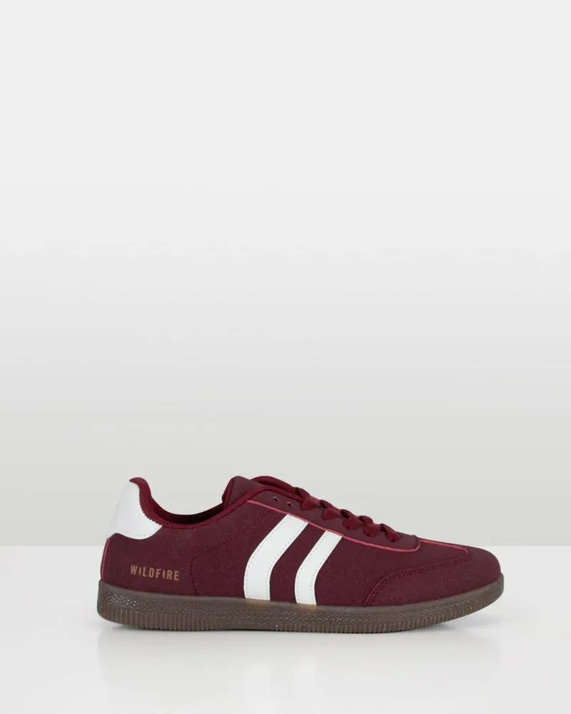 Caper Sneaker