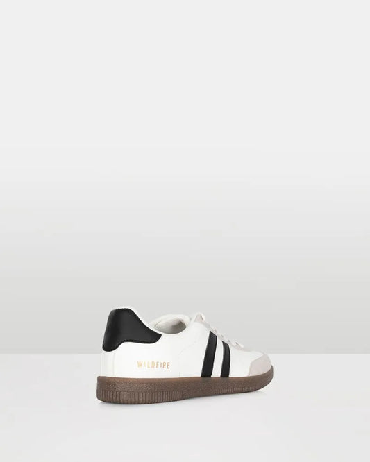 Caper Sneaker