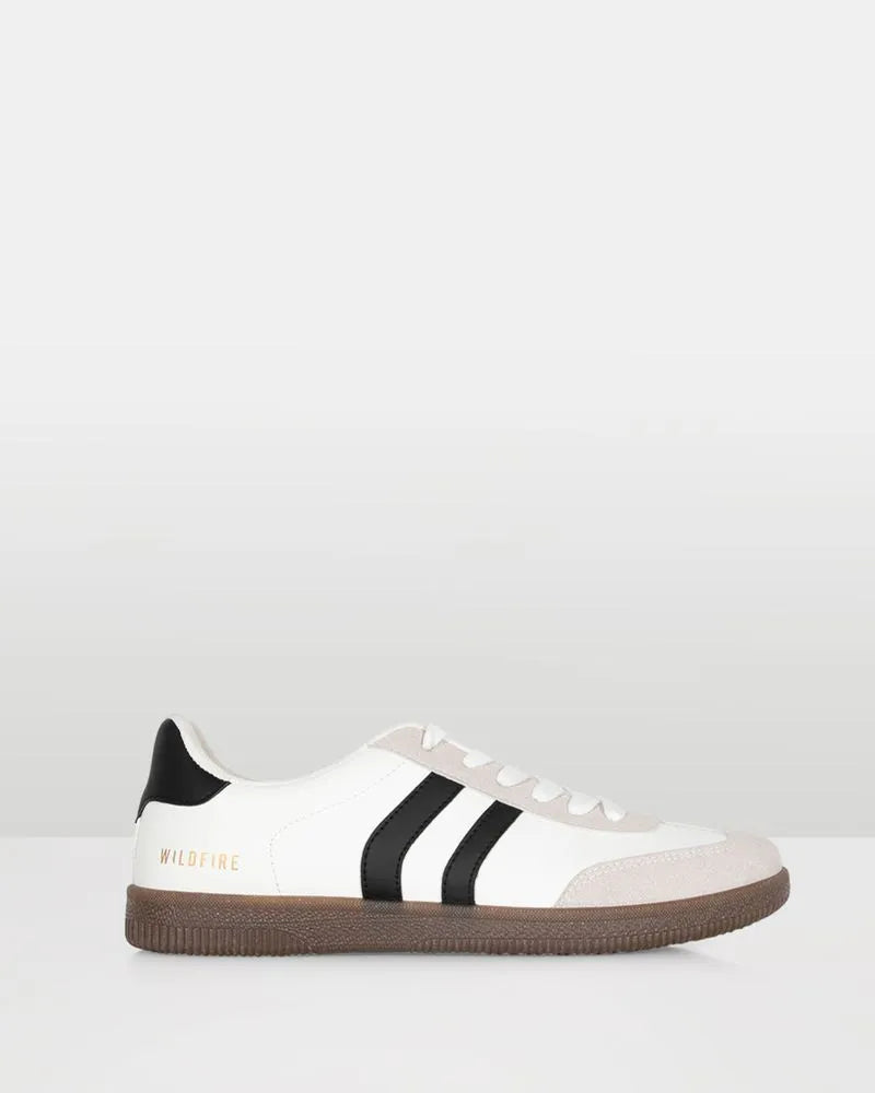 Caper Sneaker